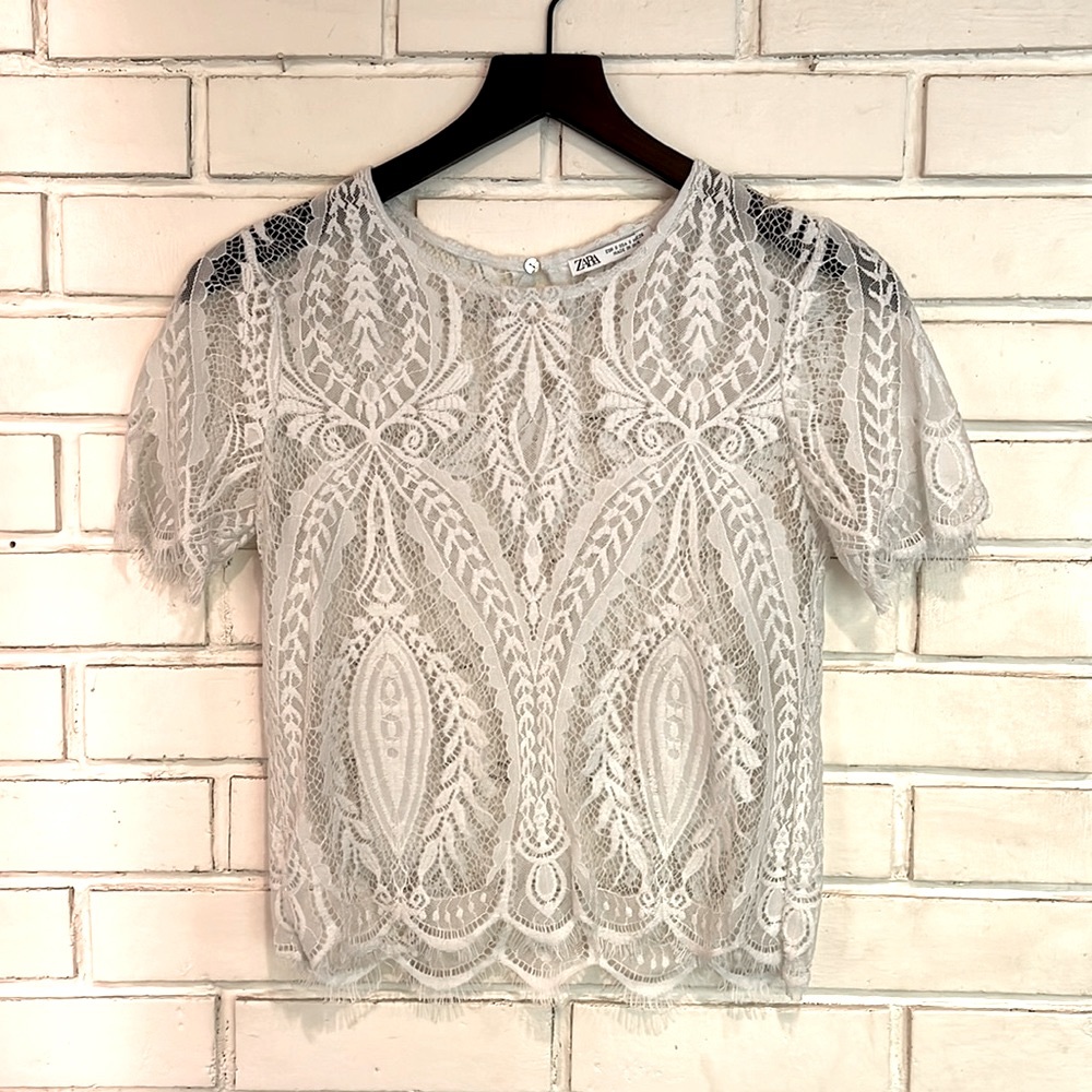 ZARA short-sleeved lace top Ivory White Size Small